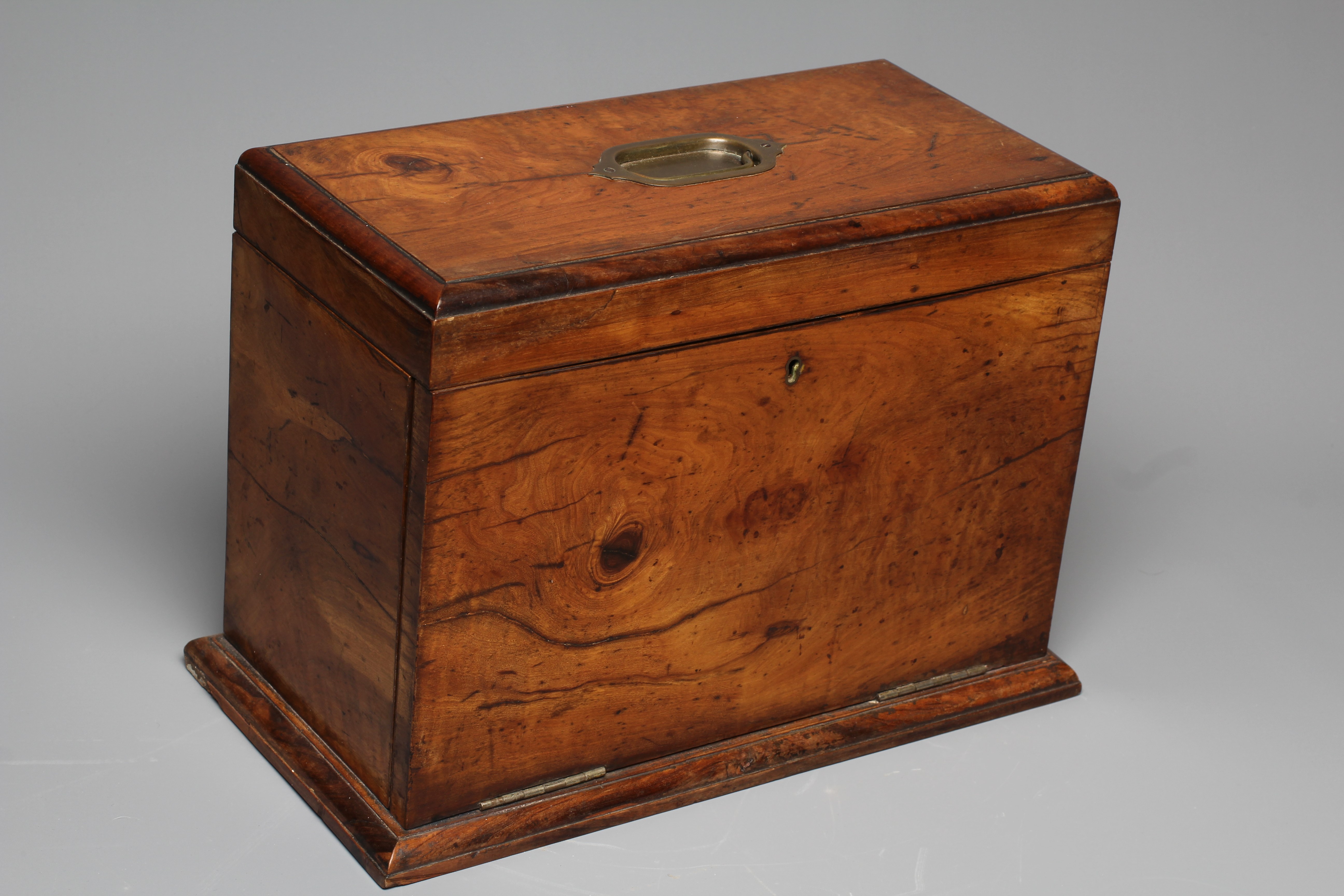 AN EDWARDIAN FRUITWOOD OBLONG STATIONERY BOX with hinged top and central flush carrying handle Image