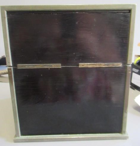 A 19TH CENTURY BRASS BOUND BLACK LACQUER SQUARE DECANTER BOX Image