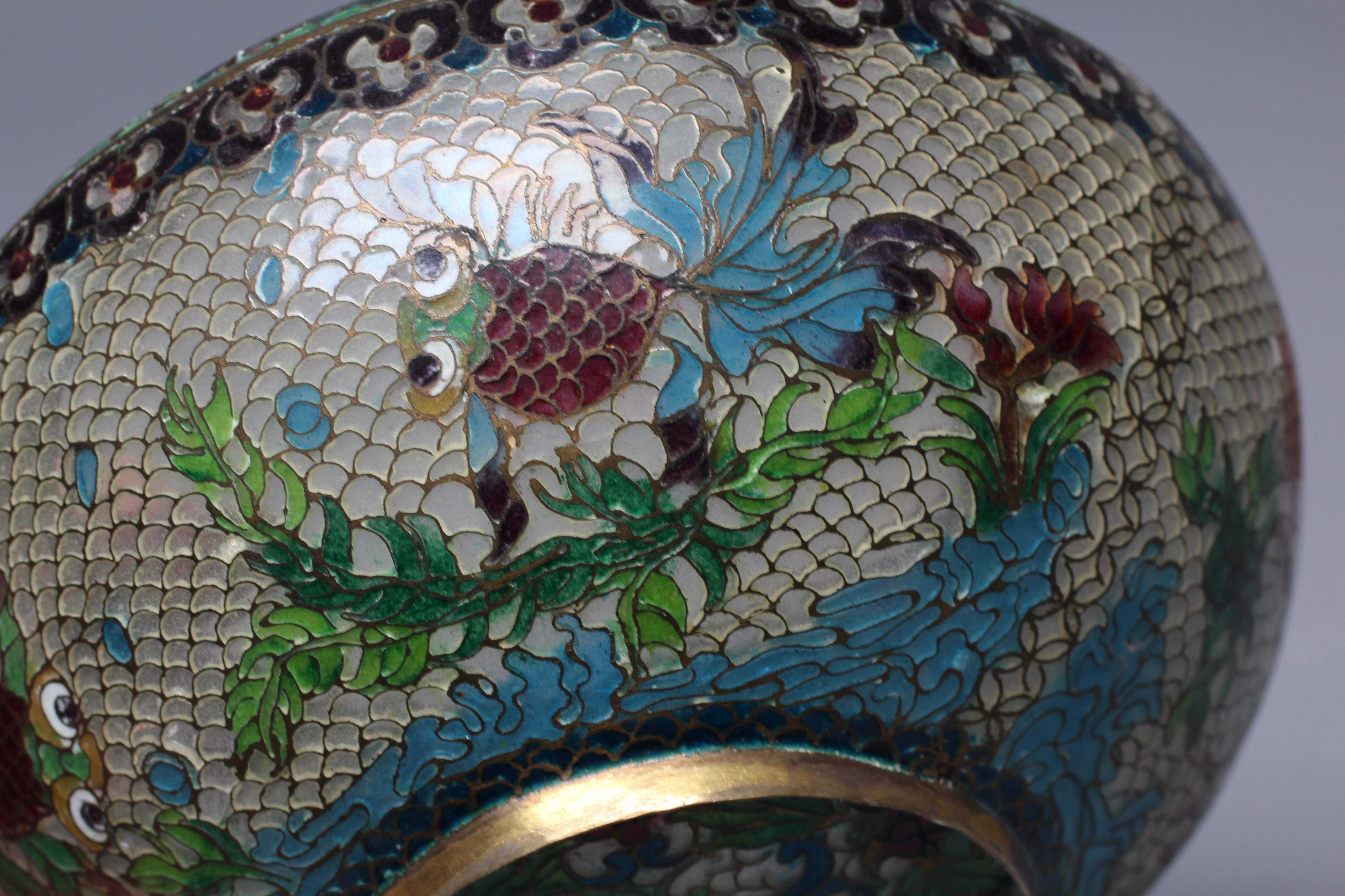 A CHINESE PLIQUE-A-JOUR ENAMEL BOWL Image