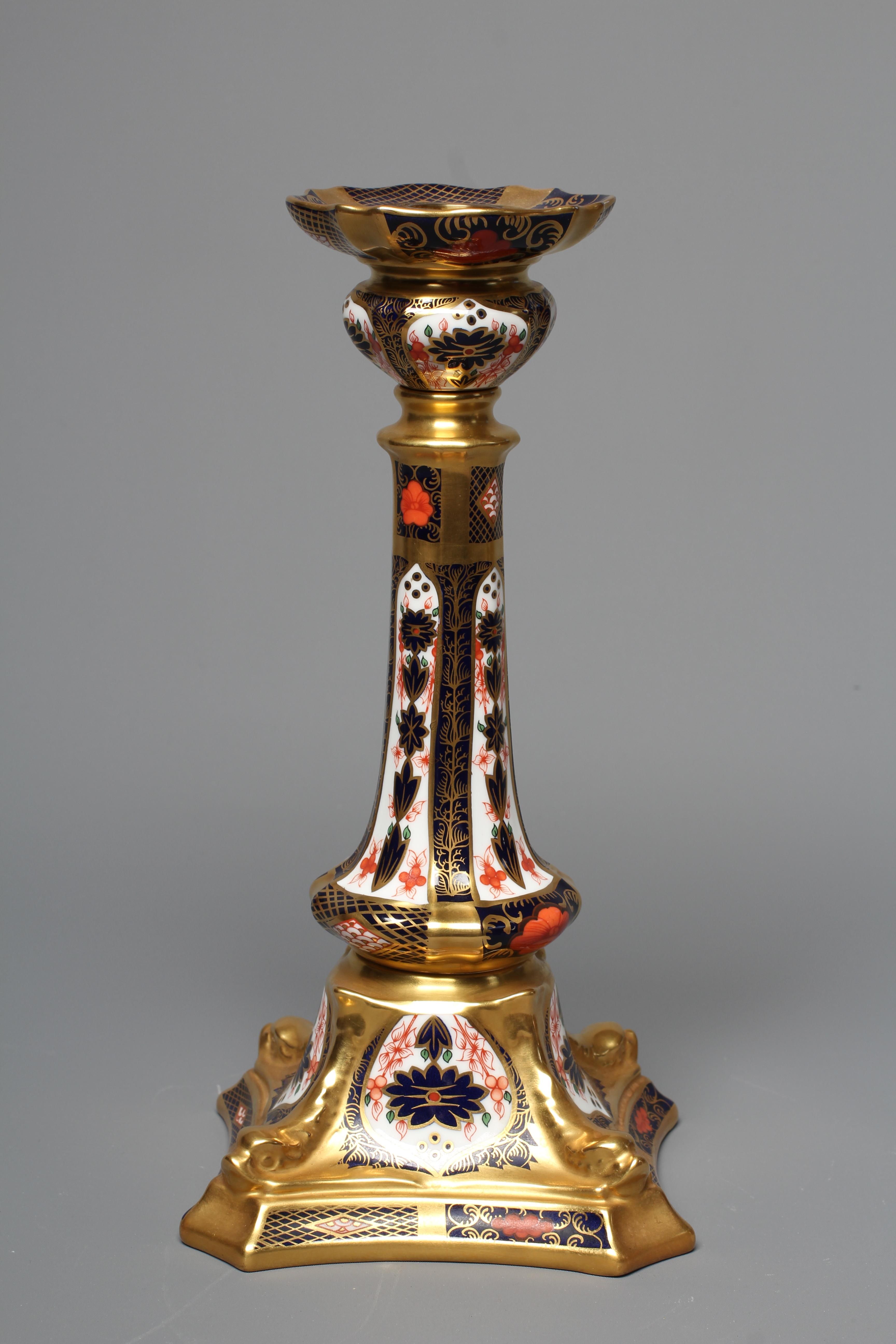 A ROYAL CROWN DERBY IMARI PATTERN LARGE CANDLESTICK, 1986, iron red printed 1128 mark, 10 3/4" high Image