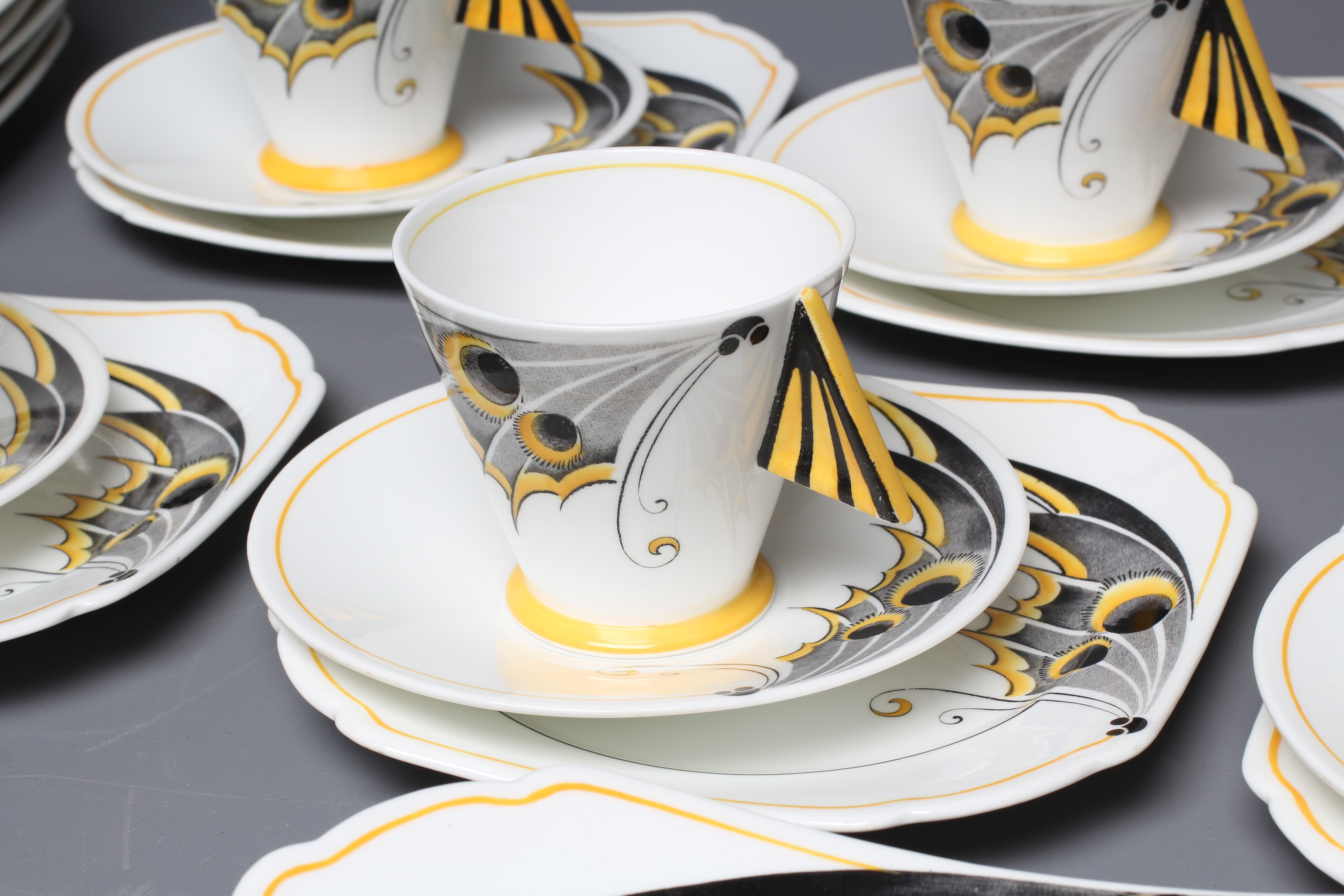 AN ART DECO SHELLEY CHINA YELLOW BUTTERFLY PATTERN MODE SHAPE PART SERVICE designed by Eric Slater Image