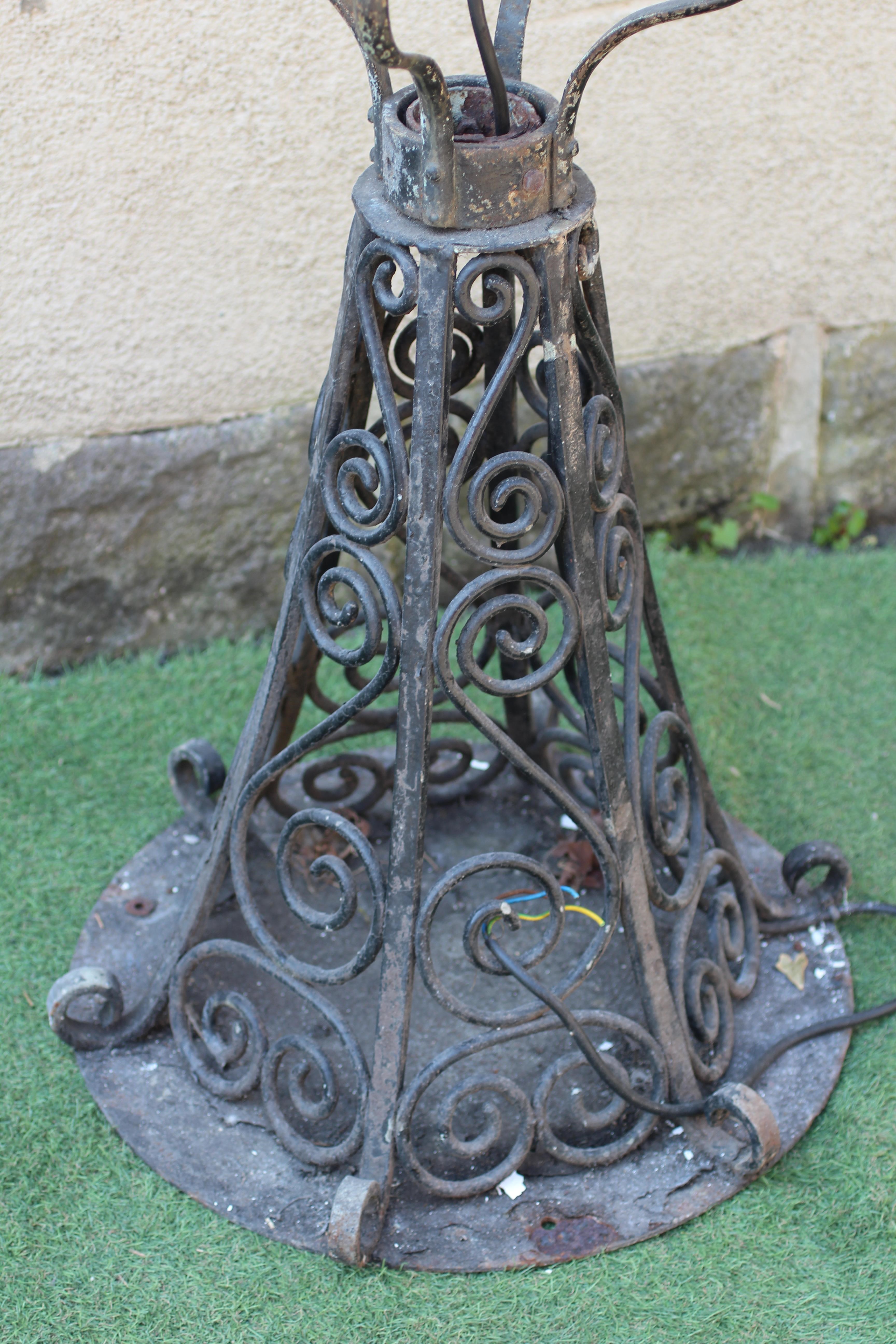 A VICTORIAN COPPER LANTERN Image