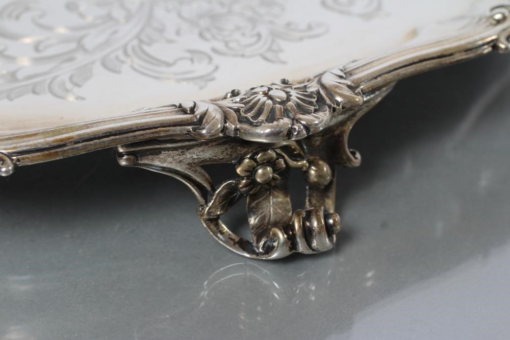 A GEORGE III SILVER SALVER Image