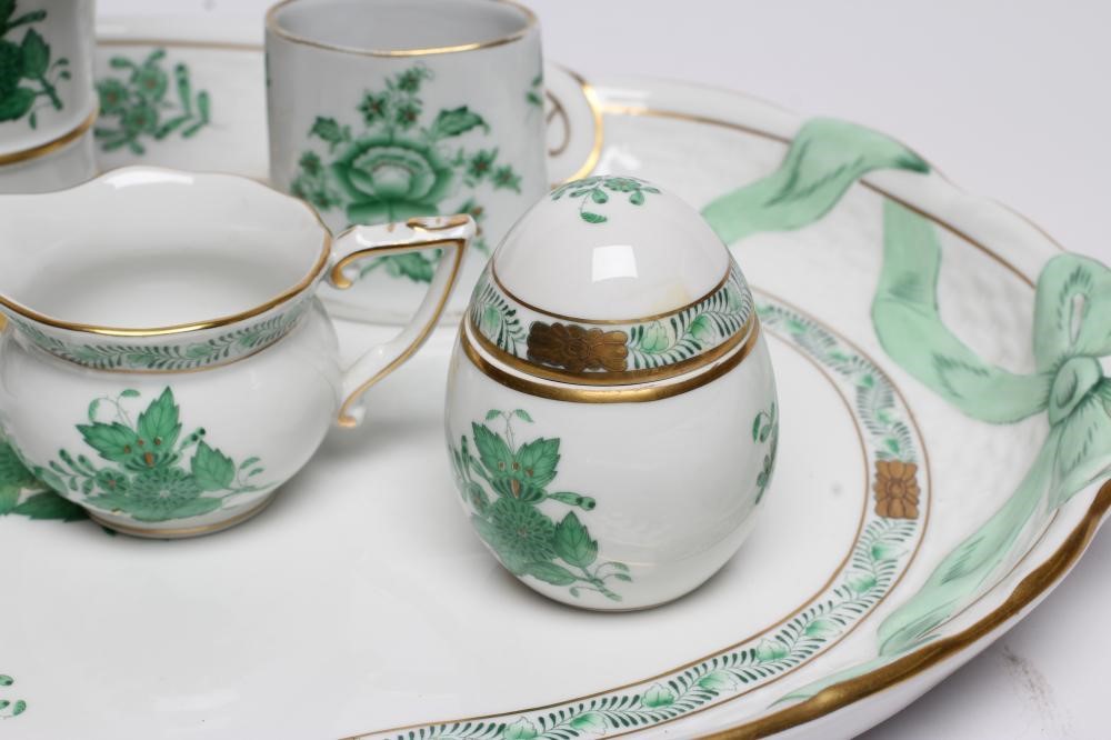 A COLLECTION OF HEREND "CHINESE BOUQUET" PATTERN PORCELAIN Image