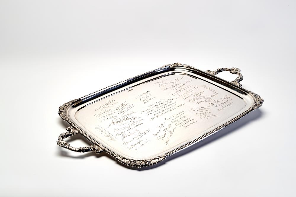 A GEORGE V SILVER TRAY Image