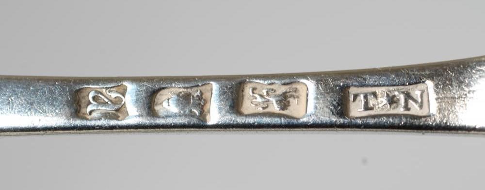 A PAIR OF GEORGE III SILVER TABLESPOONS AND A MATCHING PAIR OF DESSERT SPOONS Image