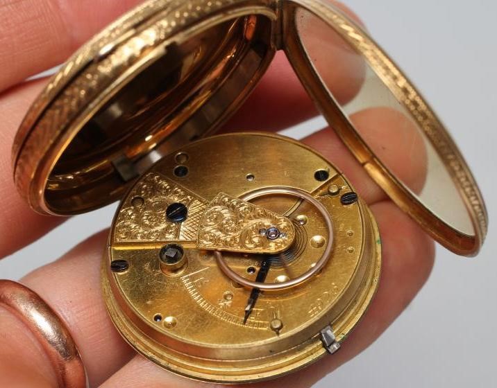 A VICTORIAN 18CT GOLD KEY WIND POCKET WATCH Image
