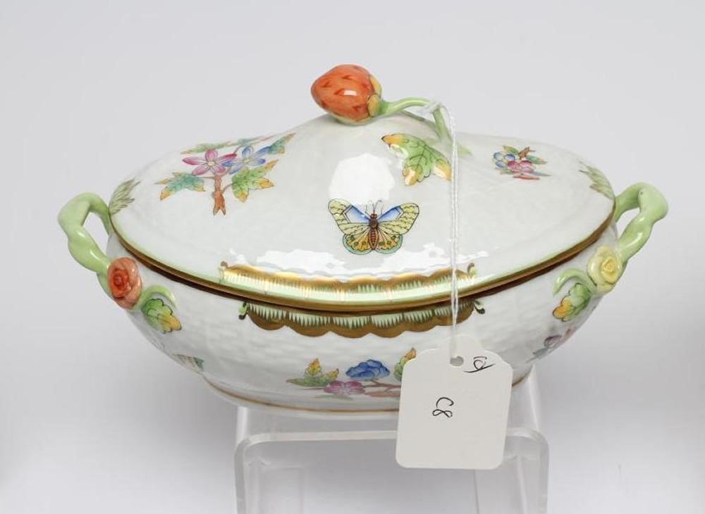 A COLLECTION OF HEREND "BUTTERFLY" PATTERN PORCELAIN Image