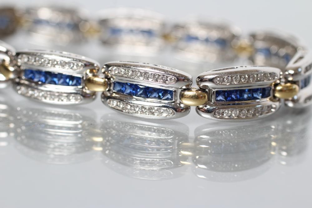 A SAPPHIRE AND DIAMOND BRACELET Image