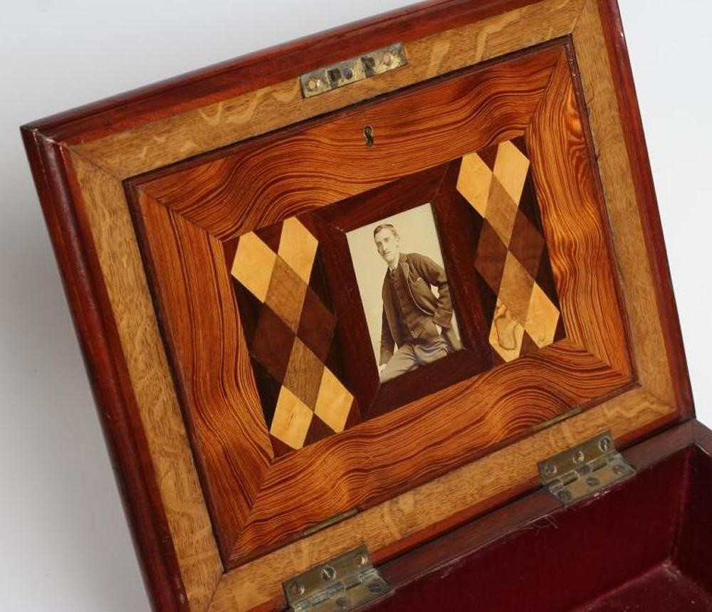 A VICTORIAN WALNUT PARQUETRY BOX of oblong form Image