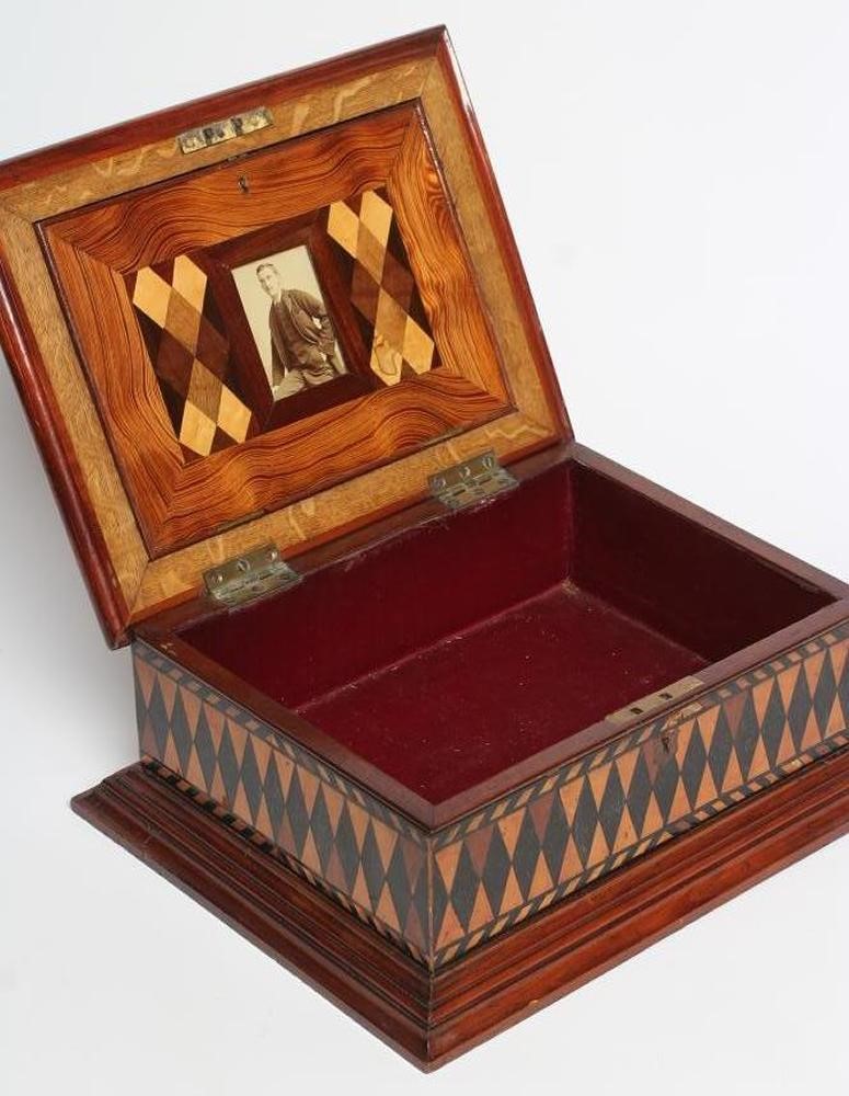 A VICTORIAN WALNUT PARQUETRY BOX of oblong form Image