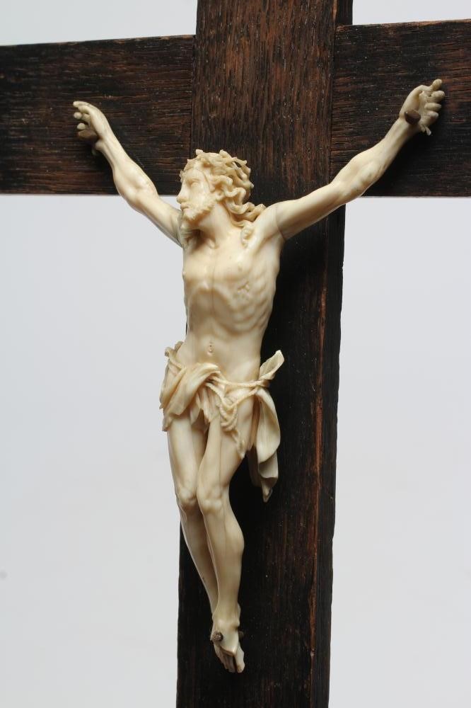 A DIEPPE SECTIONAL IVORY CORPUS CHRISTIE Image