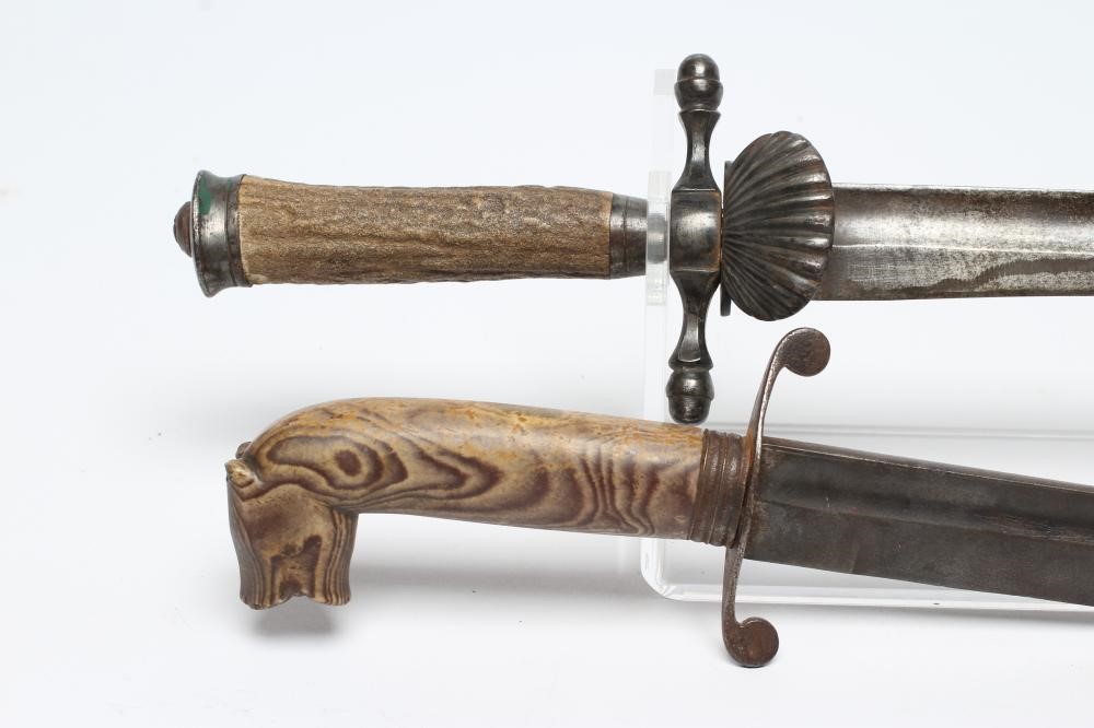 A GERMAN HUNTING HANGER Image