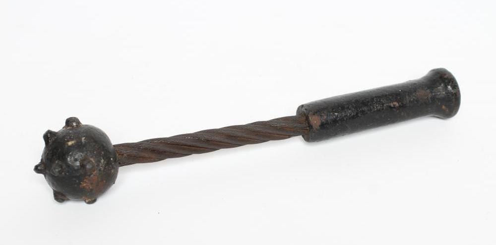 A FIRST WORLD WAR GERMAN TRENCH MACE with cast iron bulbous top and grip with flexible wire shaft Image