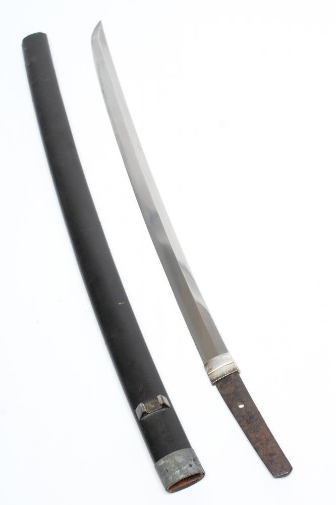 A JAPANESE WAKIZASHI BLADE Image