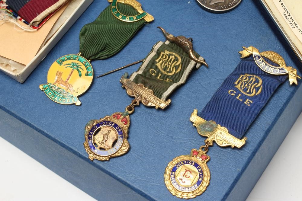 A FAMILY OF SECOND WORLD WAR MEDALS awarded to RAF Warrant Officer A. Ransom (505826) Image