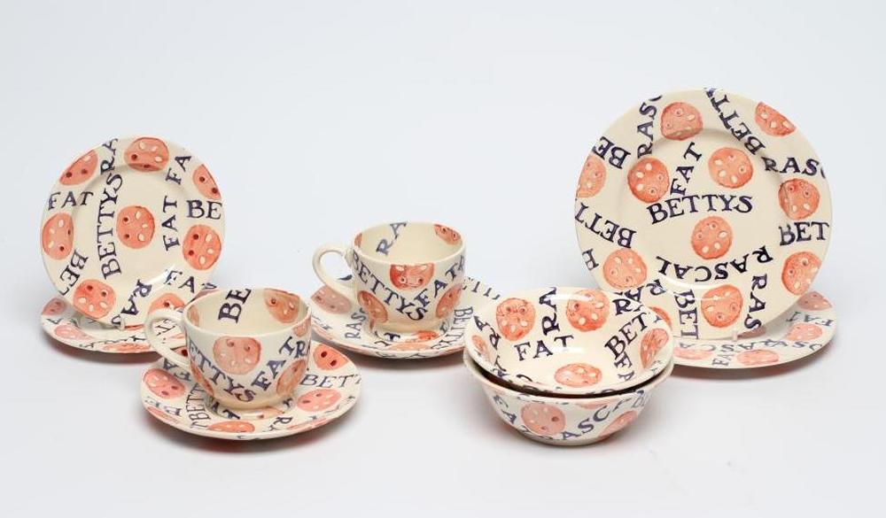 OF YORKSHIRE INTEREST - An Emma Bridgewater pottery "Bettys Fat Rascal" pattern breakfast set for Image