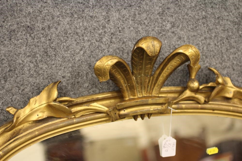 A VICTORIAN GILT WOOD AND GESSO PIER GLASS Image