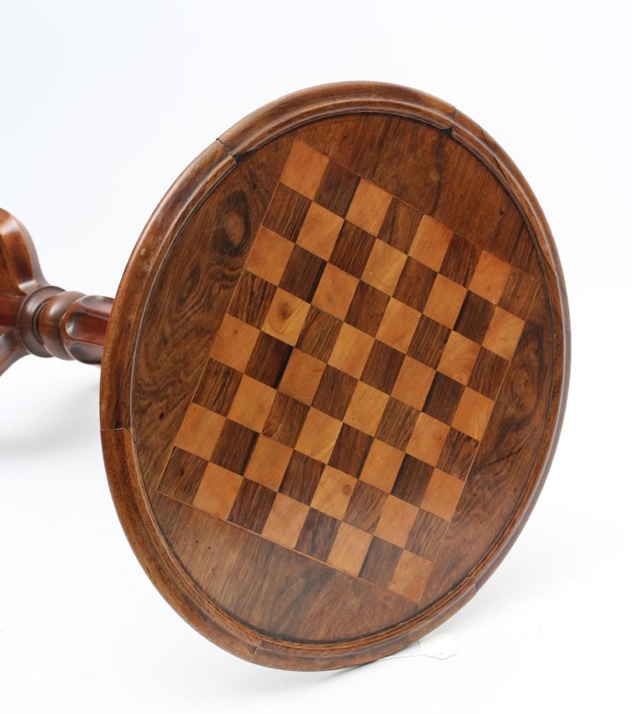 A VICTORIAN ROSEWOOD TRIPOD TABLE Image