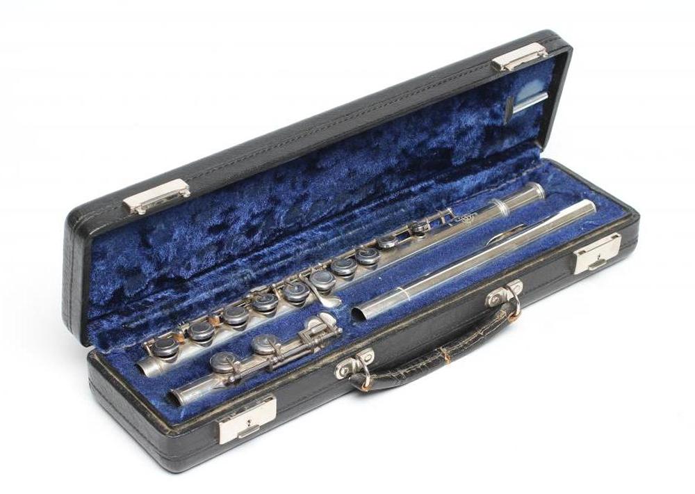 A SILVER CONCERT FLUTE Image