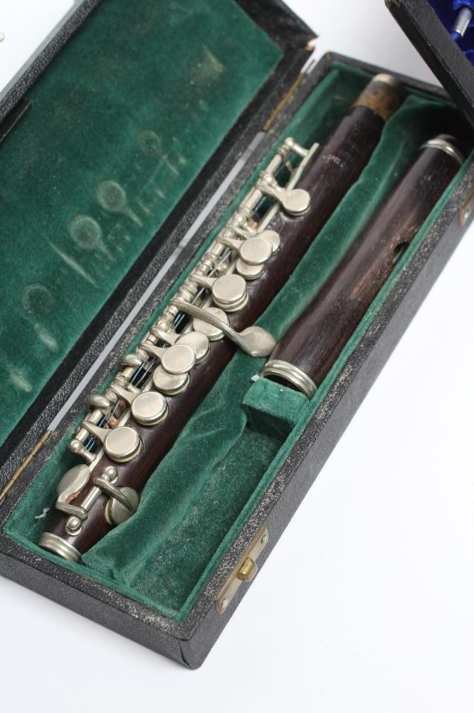 A SILVER CONCERT PICCOLO Image