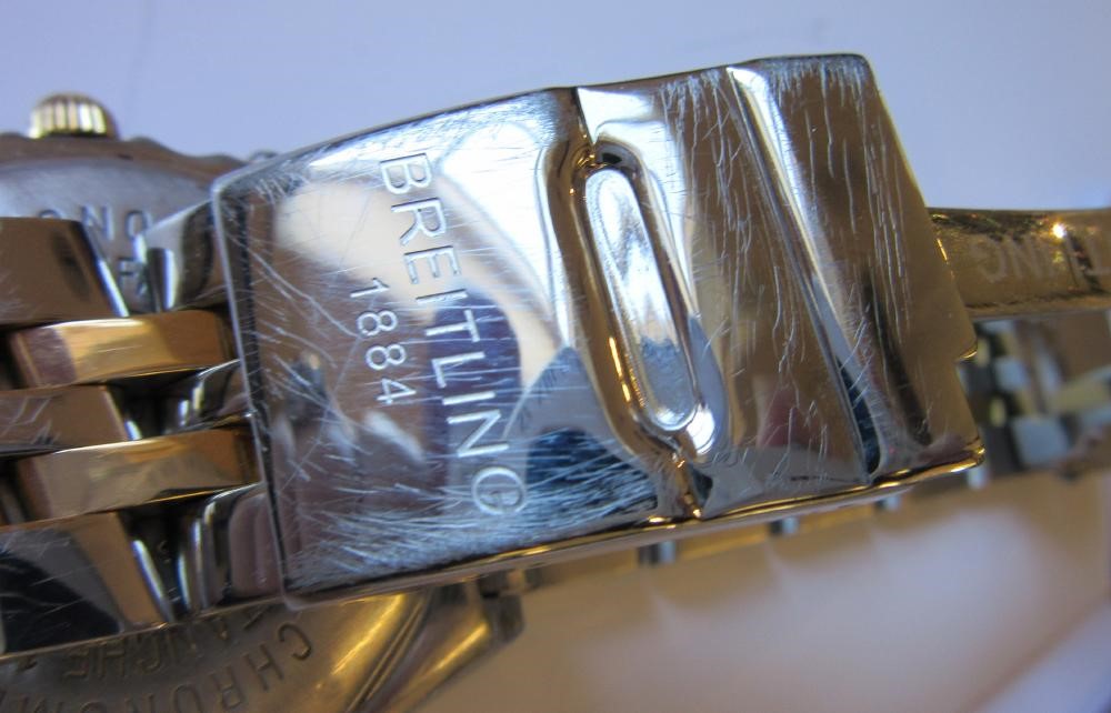 A GENTLEMAN'S BREITLING AUTOMATIC CHRONOMETRE Image