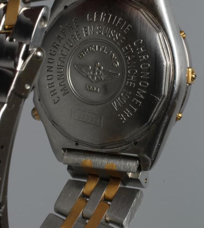 A GENTLEMAN'S BREITLING AUTOMATIC CHRONOMETRE Image