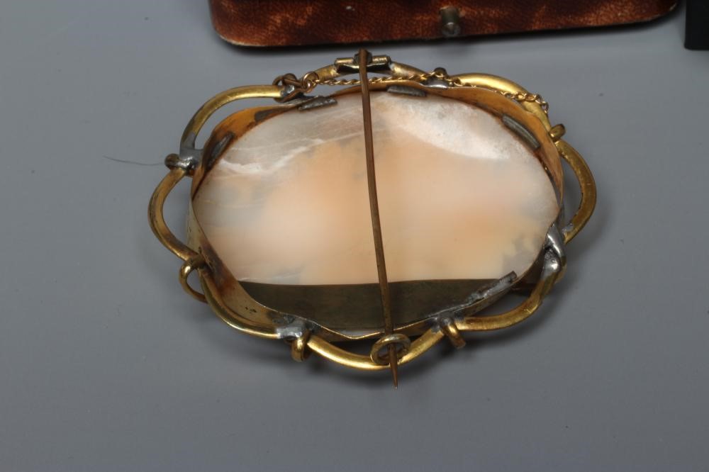 A VICTORIAN SHELL CAMEO carved as Artemis with the eagle of Zeus Image