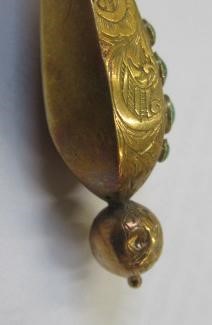 A VICTORIAN SHELL CAMEO carved as Artemis with the eagle of Zeus Image