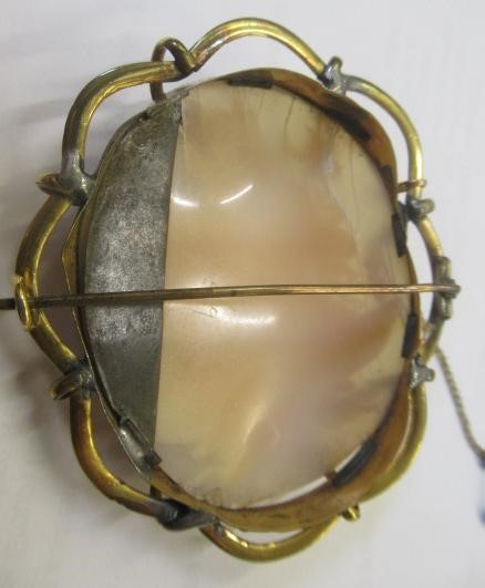 A VICTORIAN SHELL CAMEO carved as Artemis with the eagle of Zeus Image