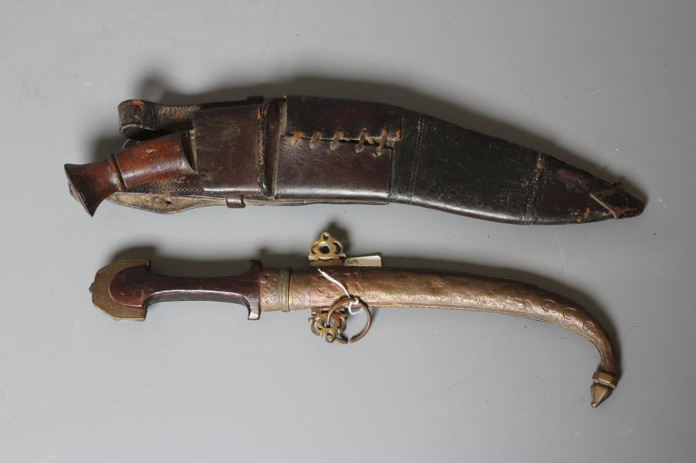 A MILITARY GHURKA KUKRI Image