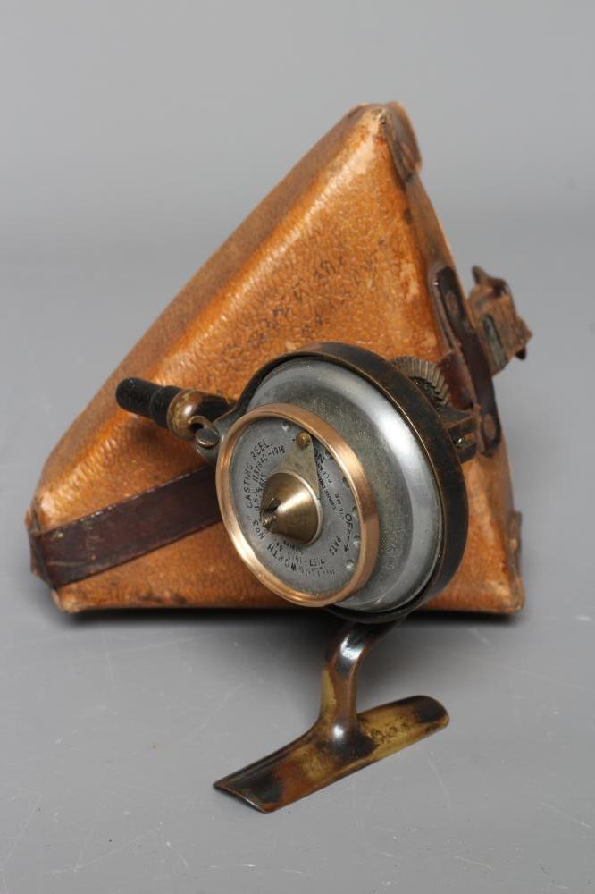 AN ILLINGWORTH NO.3 CASTING REEL with original box (Est. plus 24% premium inc. VAT) Image