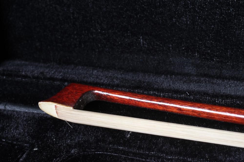 A GERMAN VIOLIN BY NICOLAUS BERNHARDT, undated, with rosewood turners, 14" two piece back, notched Image