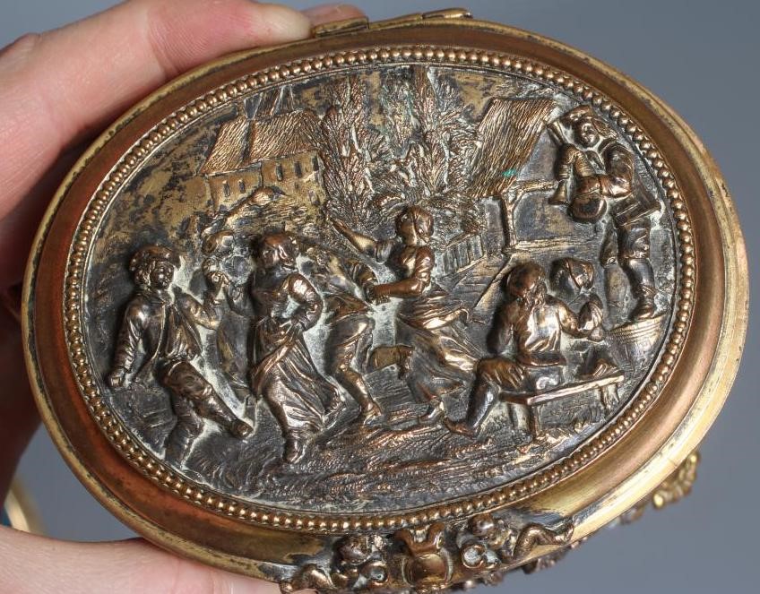 A COPPER ELECTROTYPE OVAL JEWELLERY CASKET Image