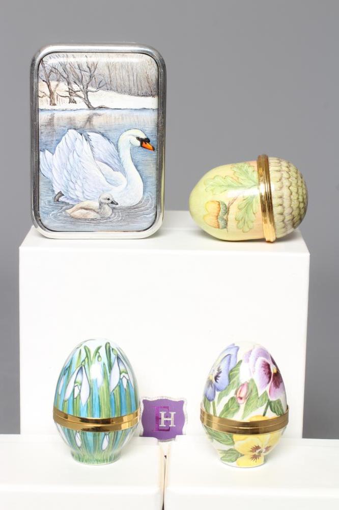 TWO ELLIOT HALL ENAMEL EGG BOXES comprising Snowdrops and Pansies Image