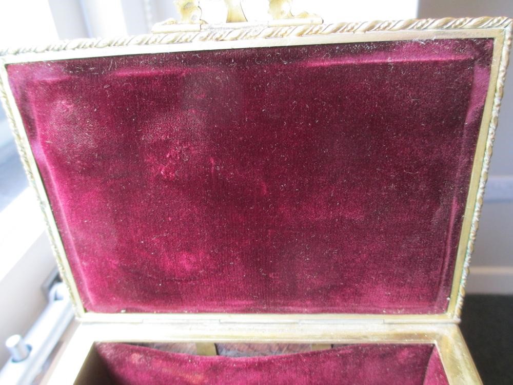 A LOUIS XV STYLE KINGWOOD TRINKET BOX Image