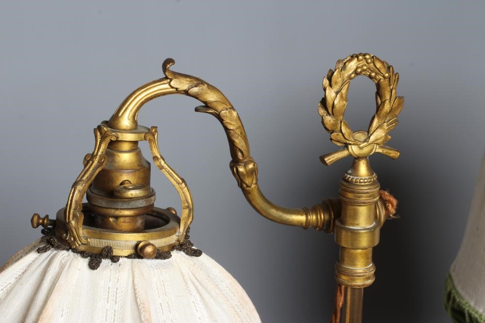 A BRASS LIBRARY LAMP Image