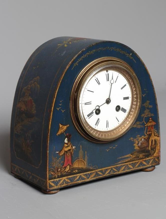 A CHINOISERIE MANTEL CLOCK Image