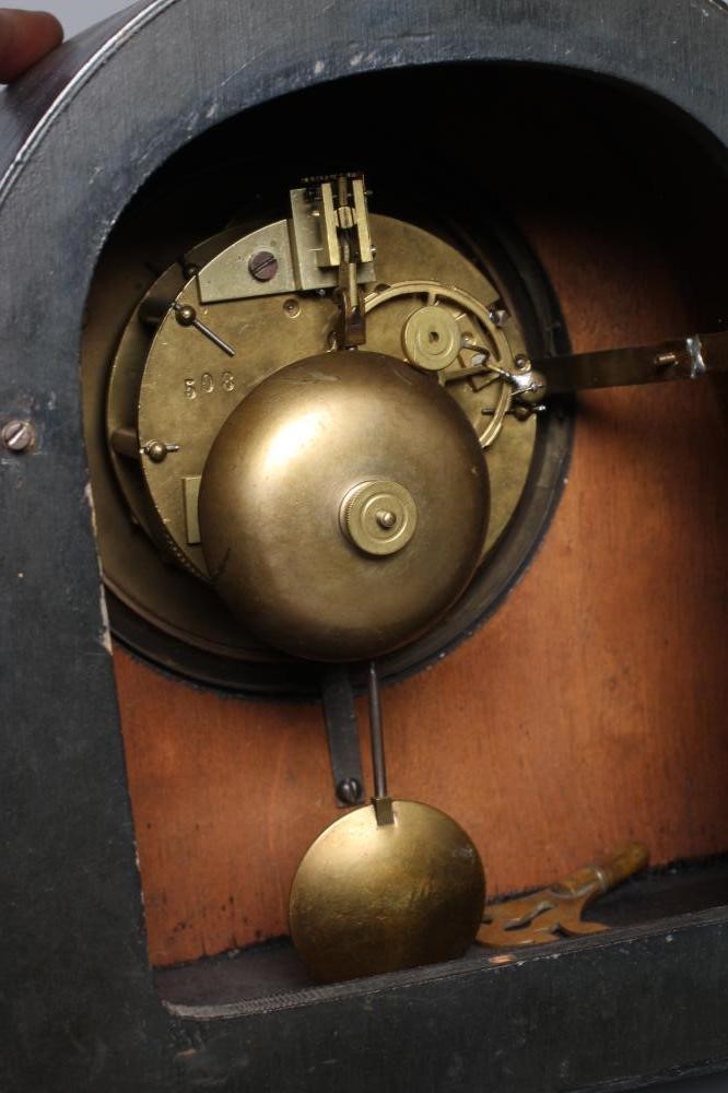 A CHINOISERIE MANTEL CLOCK Image