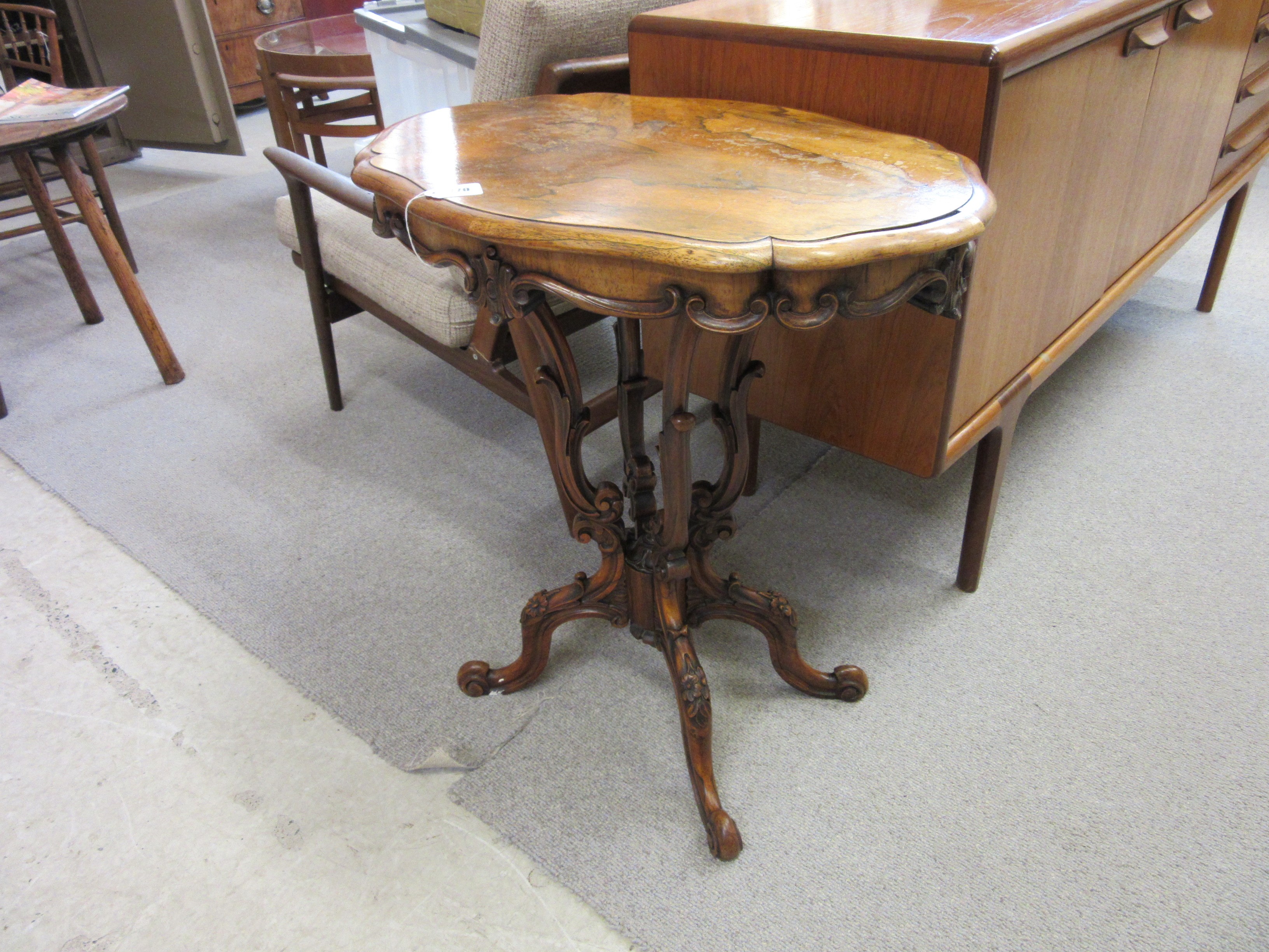 A VICTORIAN ROSEWOOD ROCOCO STYLE OCCASIONAL TABLE Image