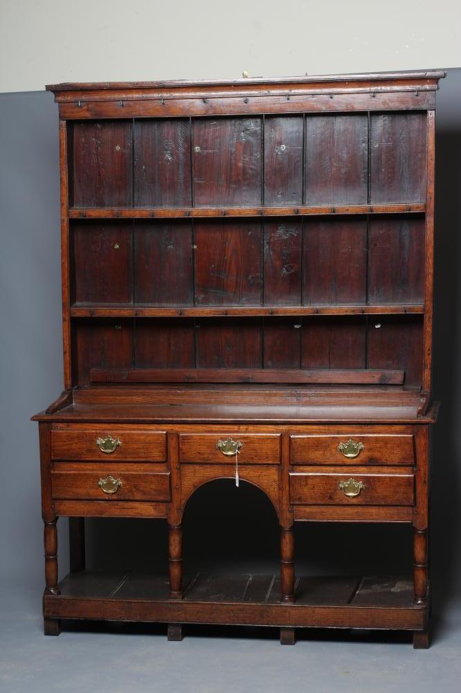 A LATE GEORGIAN OAK POT BOARD DRESSER Image