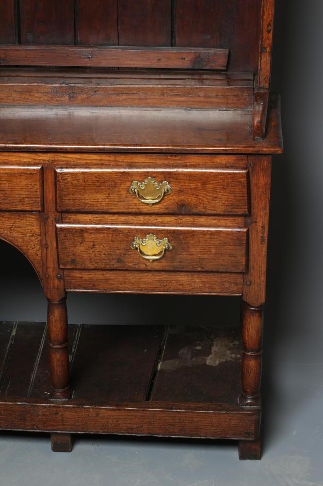 A LATE GEORGIAN OAK POT BOARD DRESSER Image