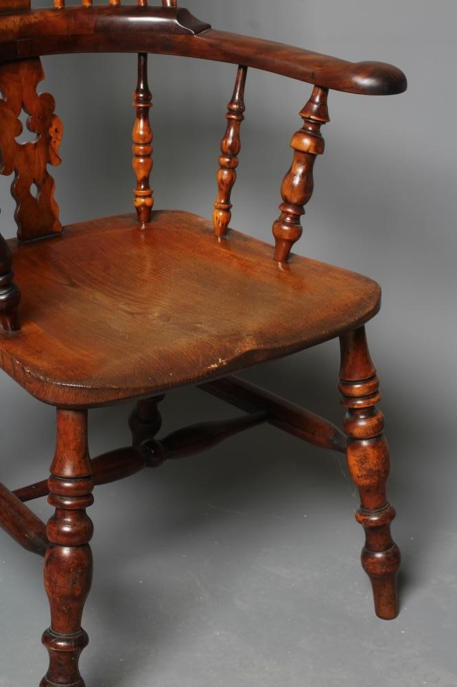 A YORKSHIRE YEW HIGH BACK WINDSOR ARMCHAIR Image