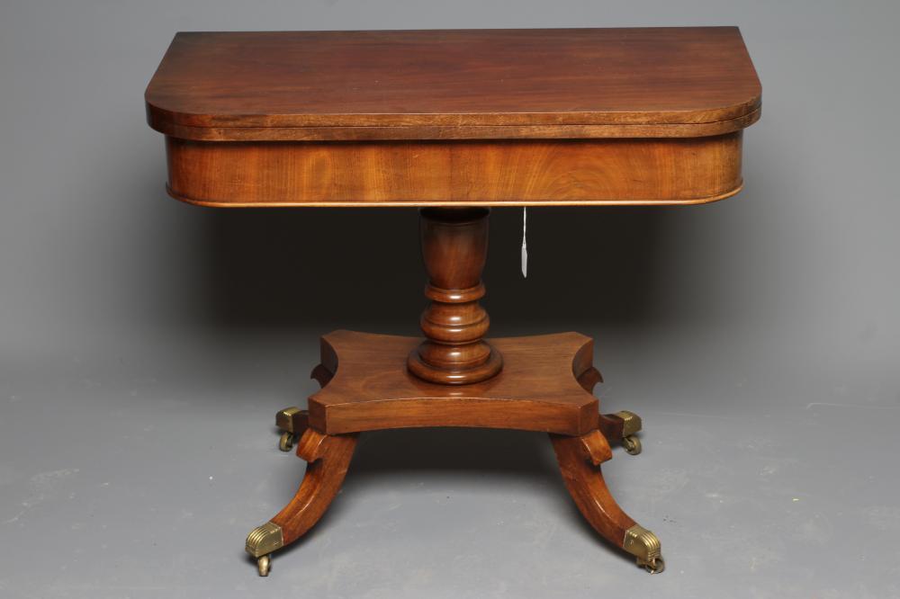 A GEORGIAN MAHOGANY FOLDING TEA TABLE Image