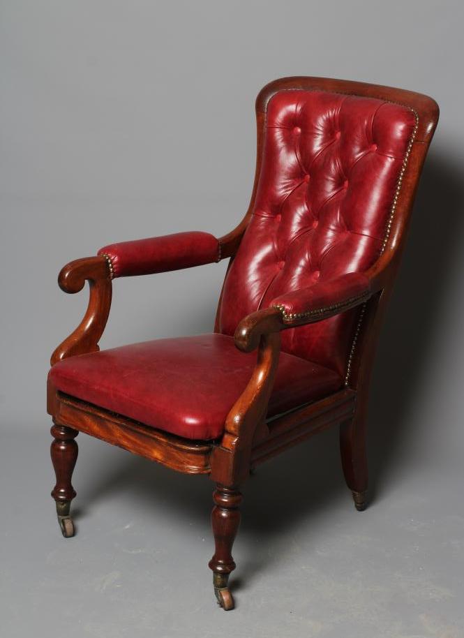 A VICTORIAN MAHOGANY SHOW FRAME LIBRARY CHAIR Image