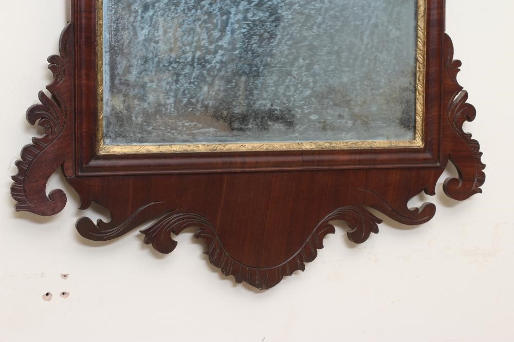A PARCEL GILT MAHOGANY FRET PIER GLASS Image