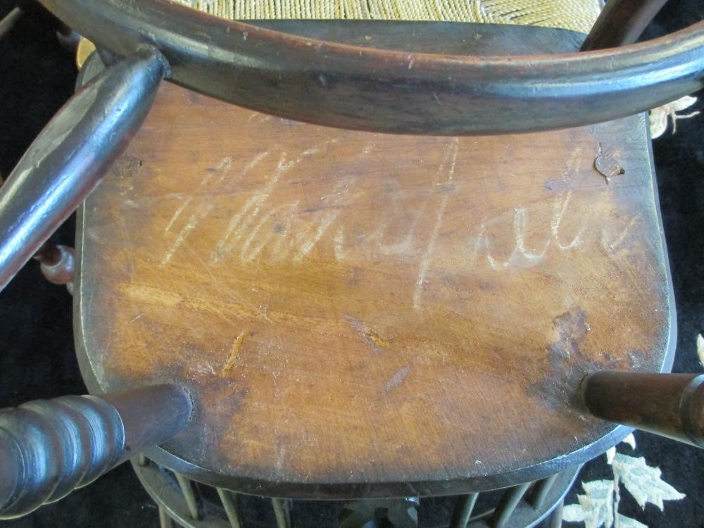 AN ASH AND ELM HOOPED WINDSOR ARMCHAIR Image