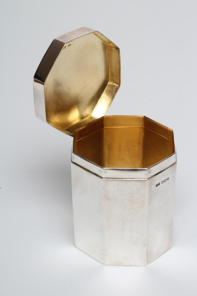 A SILVER CANISTER Image