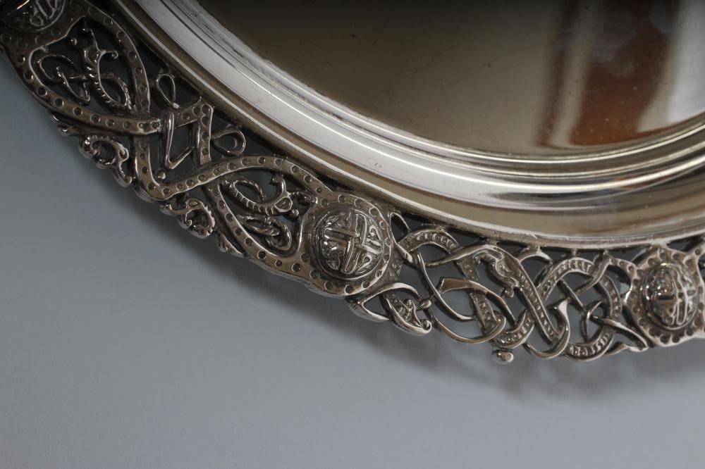 AN IRISH SILVER SALVER Image