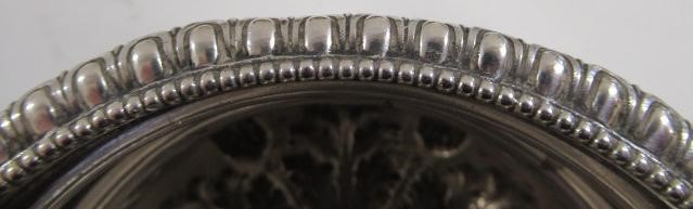 AN EDWARDIAN SILVER SMALL WARWICK VASE Image